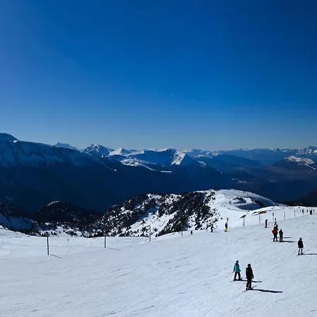 2 Vue Exceptionnelle * Chamrousse
